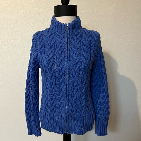 Lands' End Sweaters - Lands' End Blue cable Knit Sweater women’s size S ( 6-8)